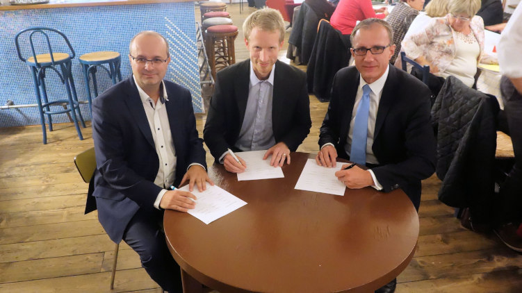 Podpis koaliční smlouvy na Praze 12